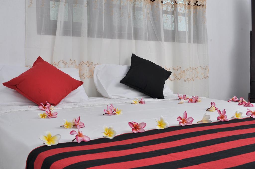 Tms Beach House Negombo Extérieur photo