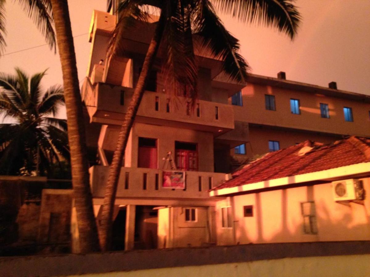 Tms Beach House Negombo Extérieur photo